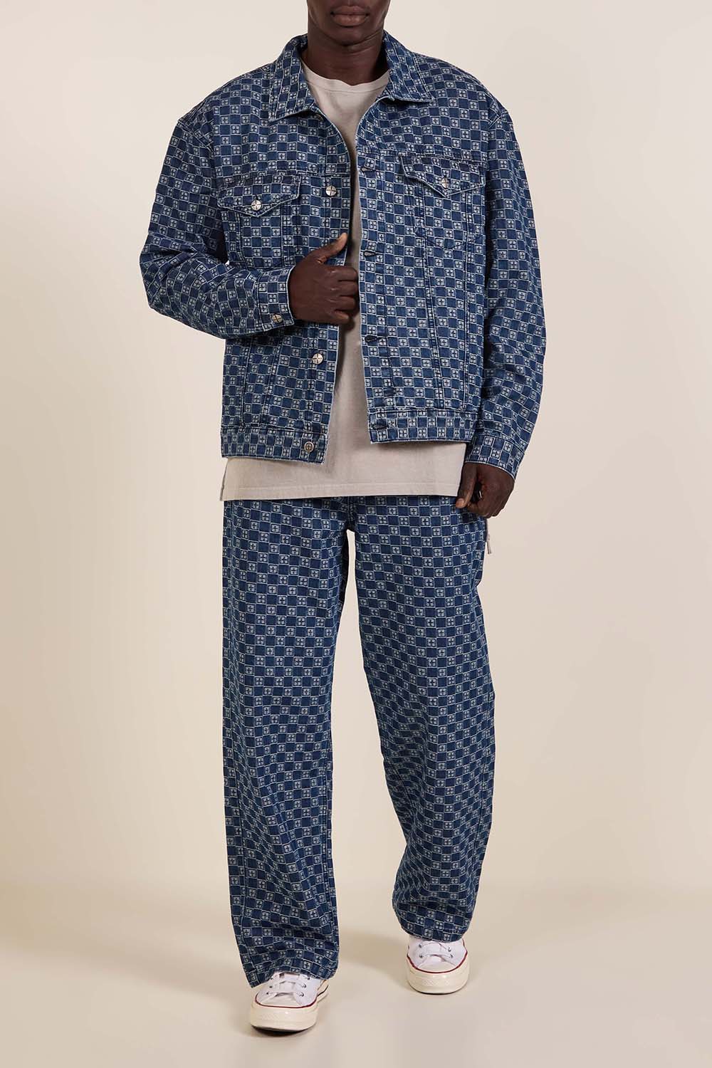 מכנסי ג'ינס אוברסייז